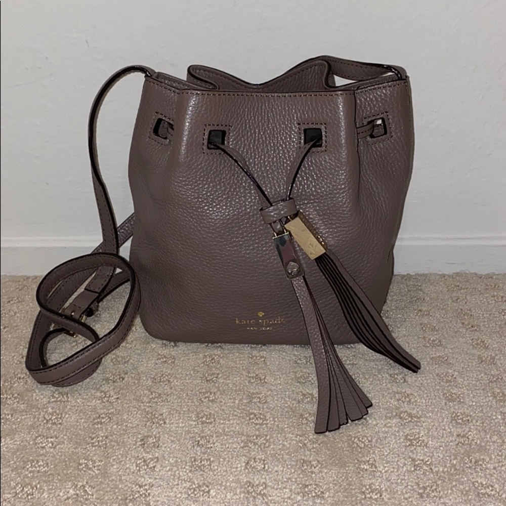 Kate Spade Cooper Tiny Crossbody Bag in Grey/Taupe